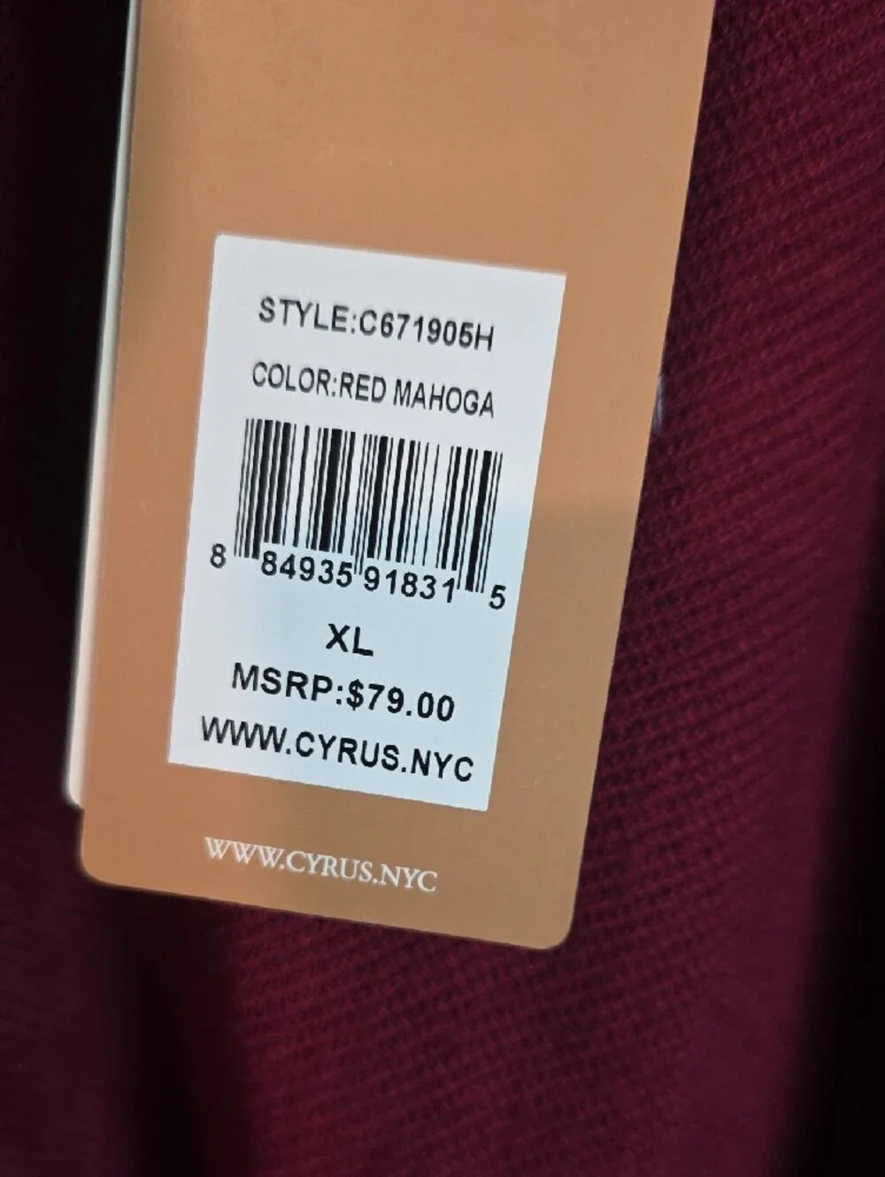 Cyrus Women's Scoopneck Sweater in Berry Size XL NWT